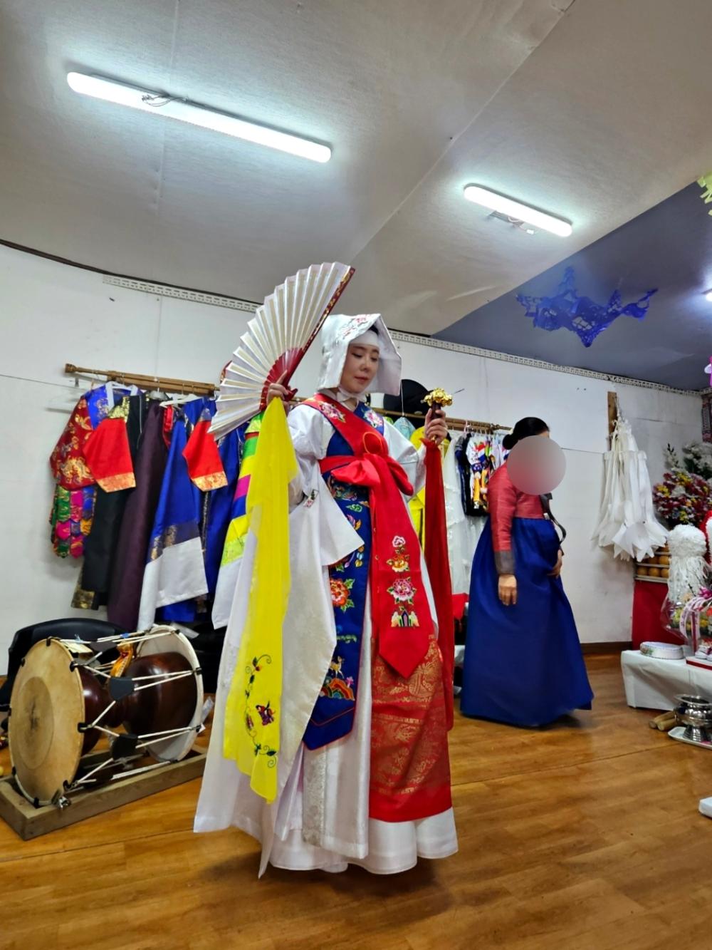 갓신내린 용궁선녀