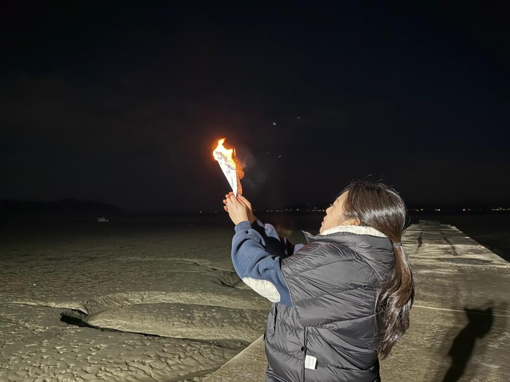 MZ무당 연이신녀